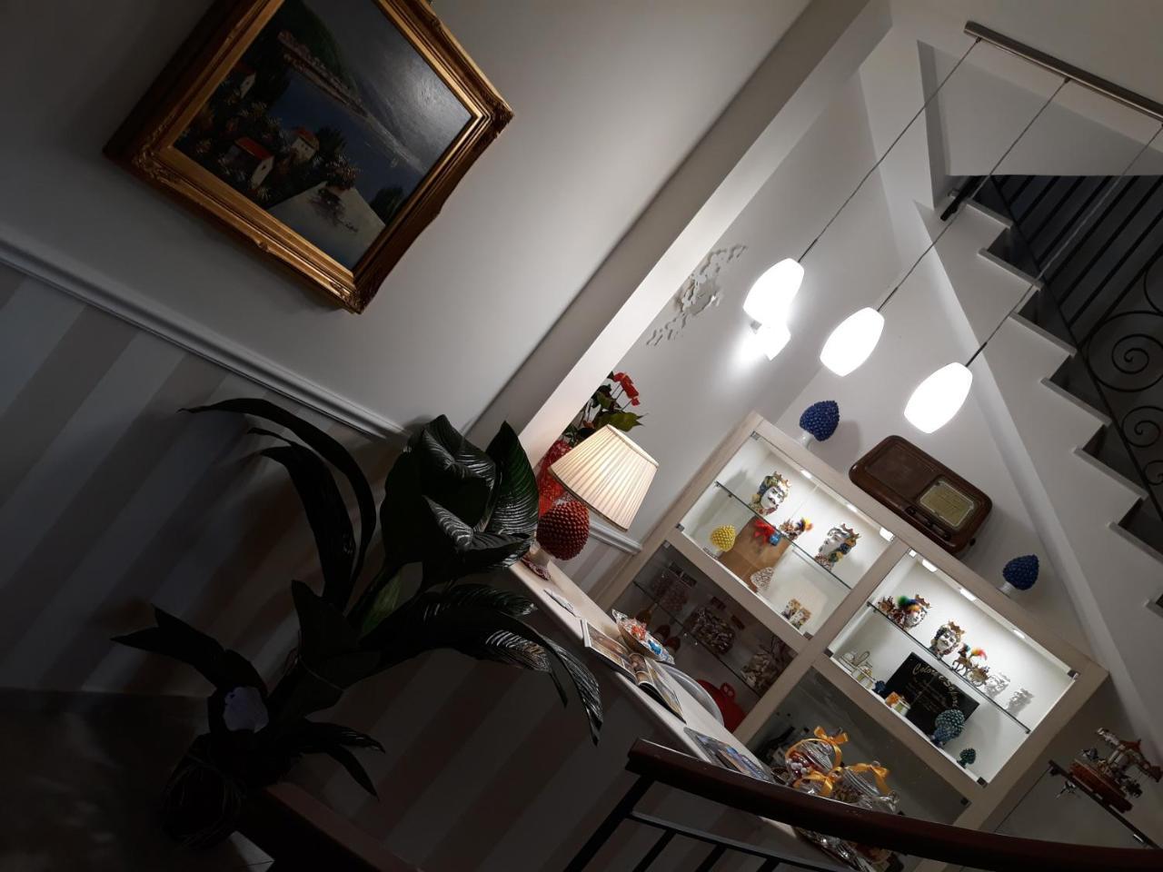 A Casa Di Simona Bed and Breakfast Monreale Buitenkant foto